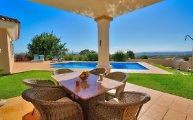Luxurius Villa With Private Pool